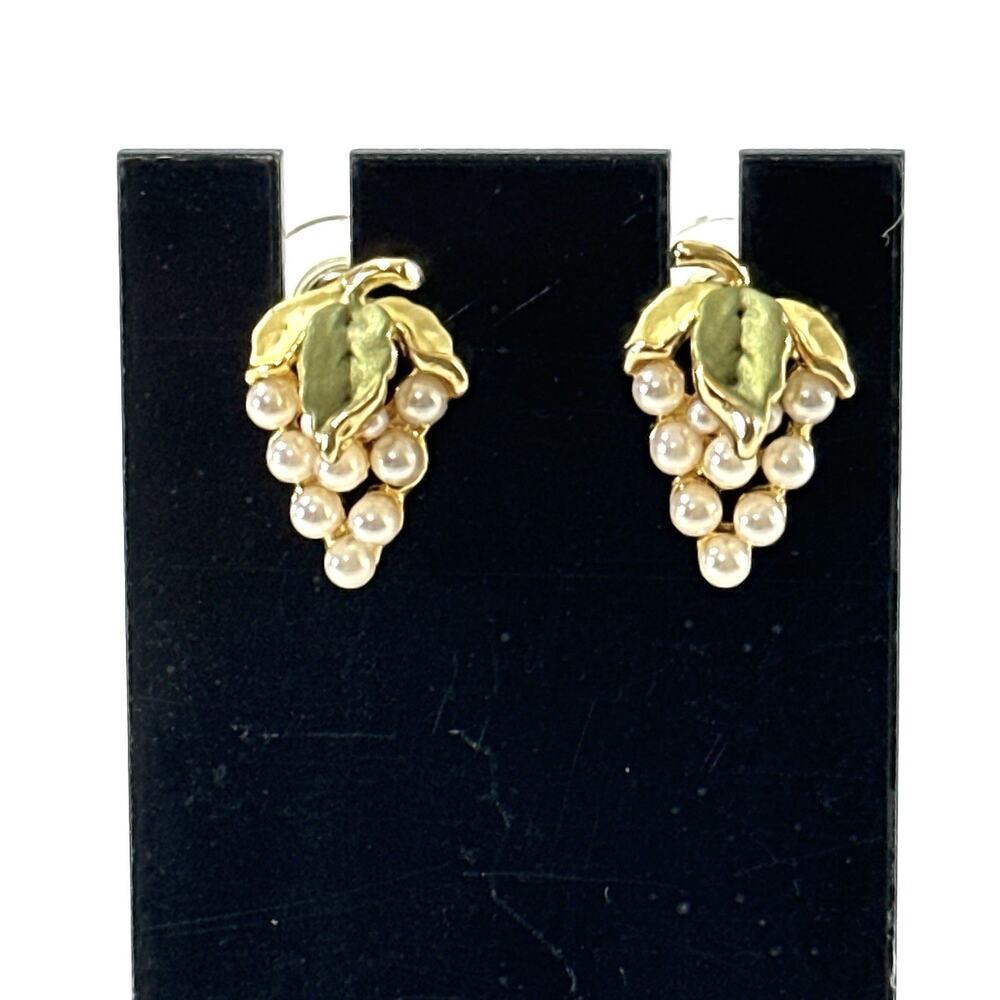 Vintage Faux Pearl Grape Cluster Earrings Gold Tone Green Leaves Stud Earrings - Picture 2 of 6